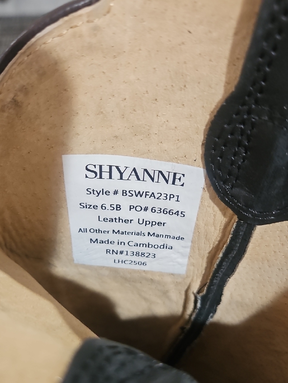 Shyanne Black Western-Style Cowboy Boots - Picture 6 of 6
